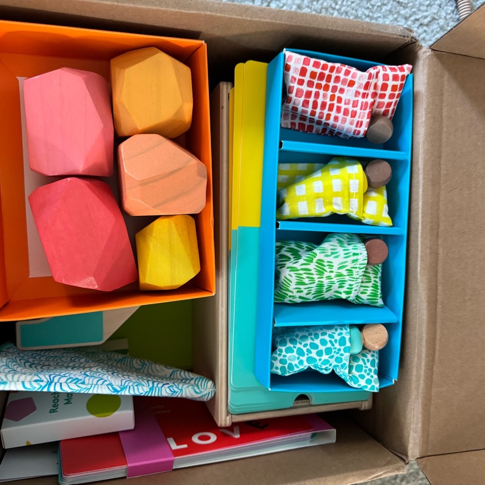 LOVEVERY Free Spirit Play Kit - 3 Years. Mostly unused